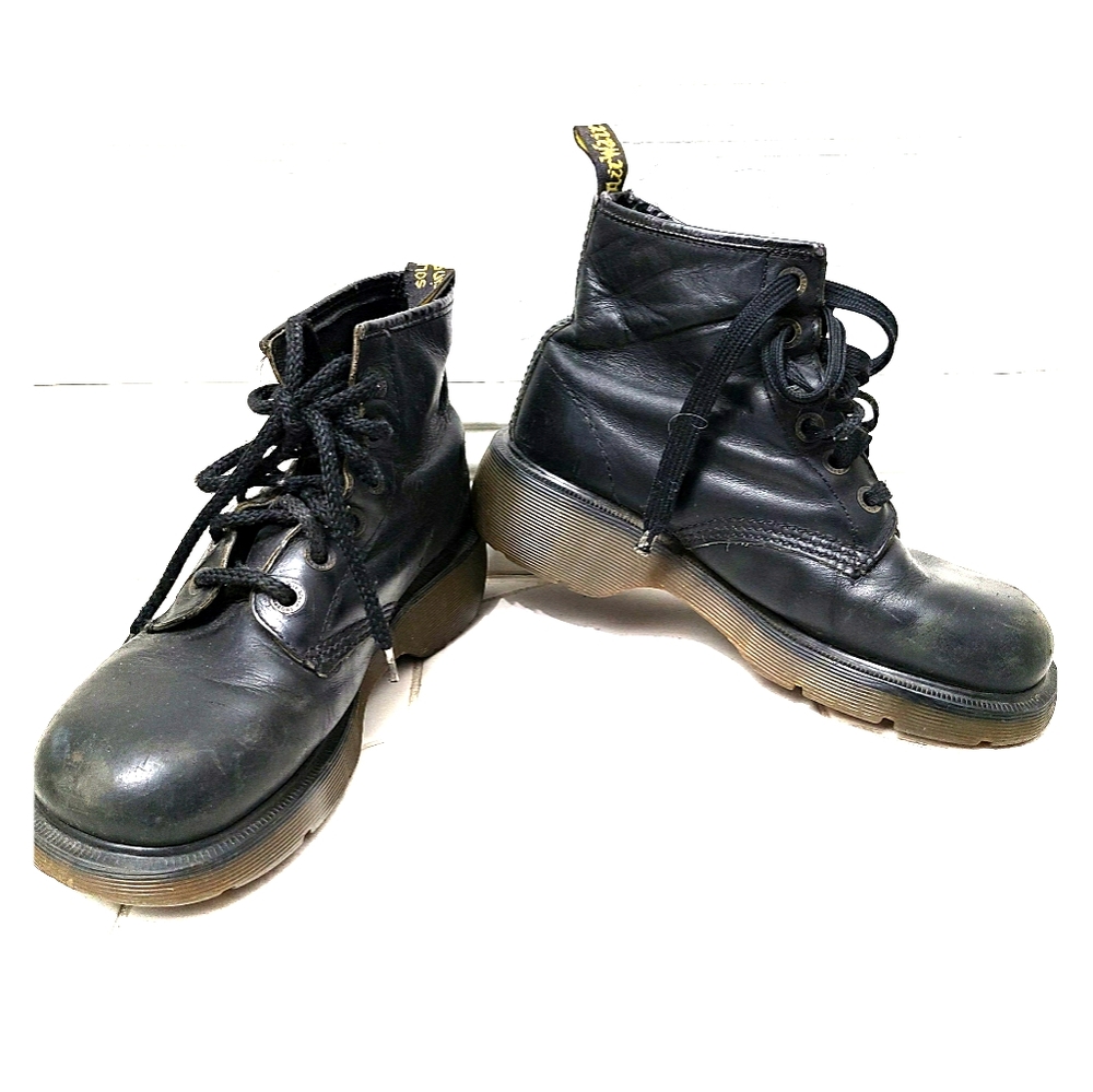 Vintage Dr. Martens Stitchless 90's black boots